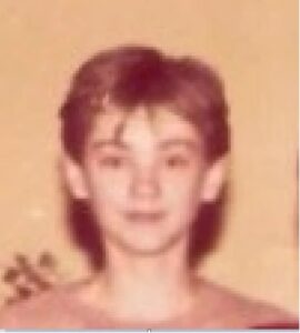 Tomasz Idzikowski w wieku nastoletnim